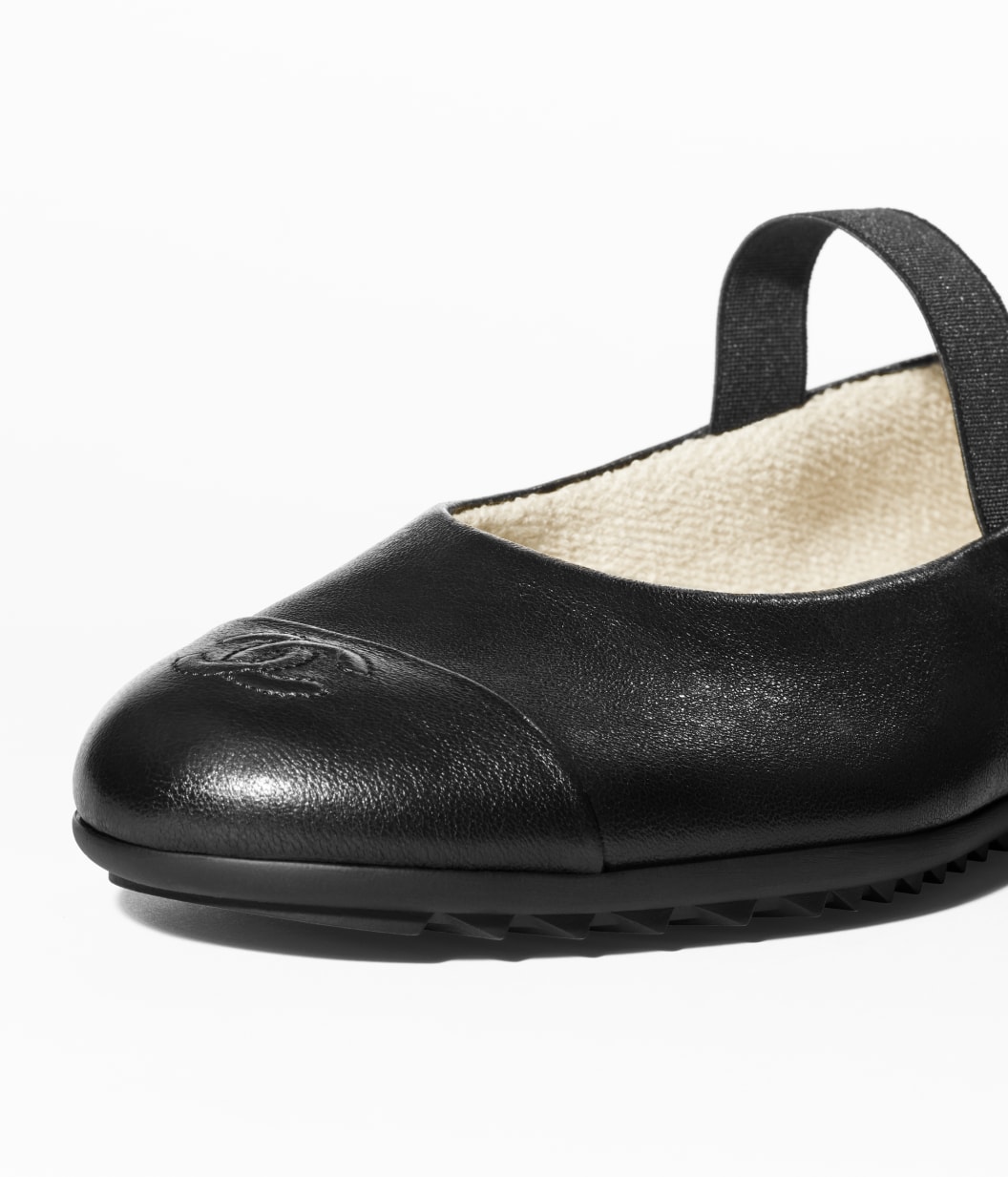 Cruise 2024/25 Mary Janes - Image 2